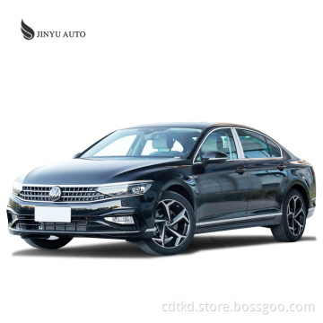Vendita 2023 VW Magotan 330tsi DSG Auto con auto da crociera L2 Auto usate in vendita